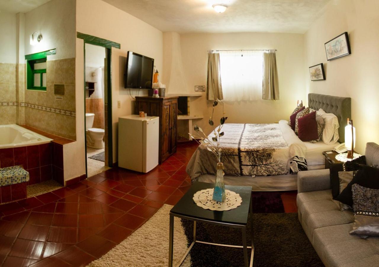 Hotel Bahia Olivo Boutique & Spa บียาเดเลย์บา ภายนอก รูปภาพ